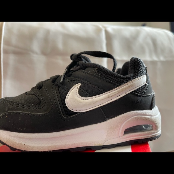 AirMax 270 - Picture 3 of 4